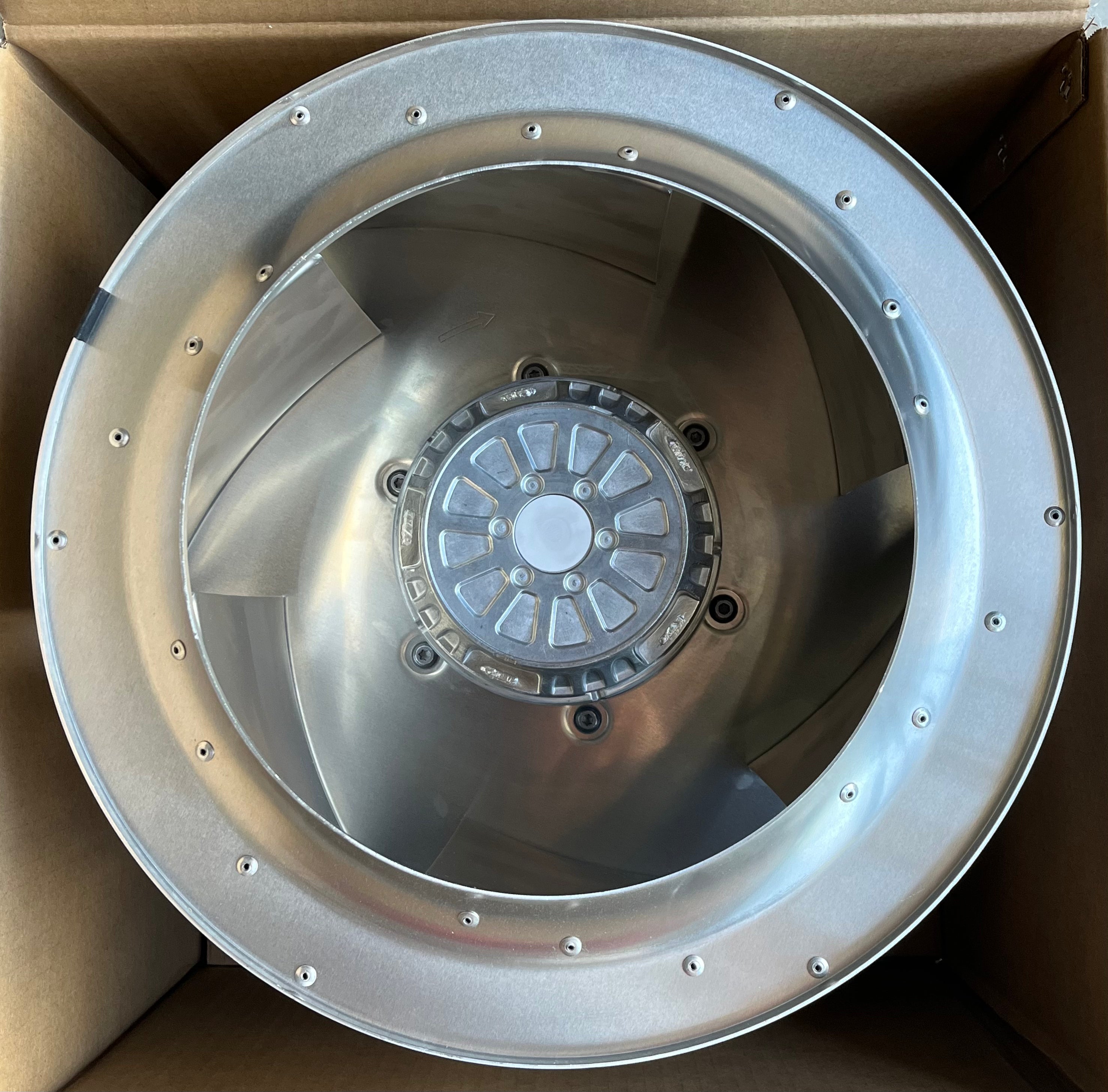 bottom view of R4D400-AL17-05 EbmPapst Centrifugal Fan