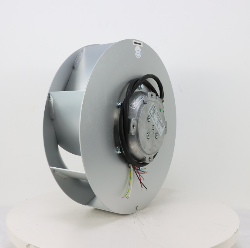 Rosenberg DKHR450-4SW.138.6FA centrifugal fan right side view
