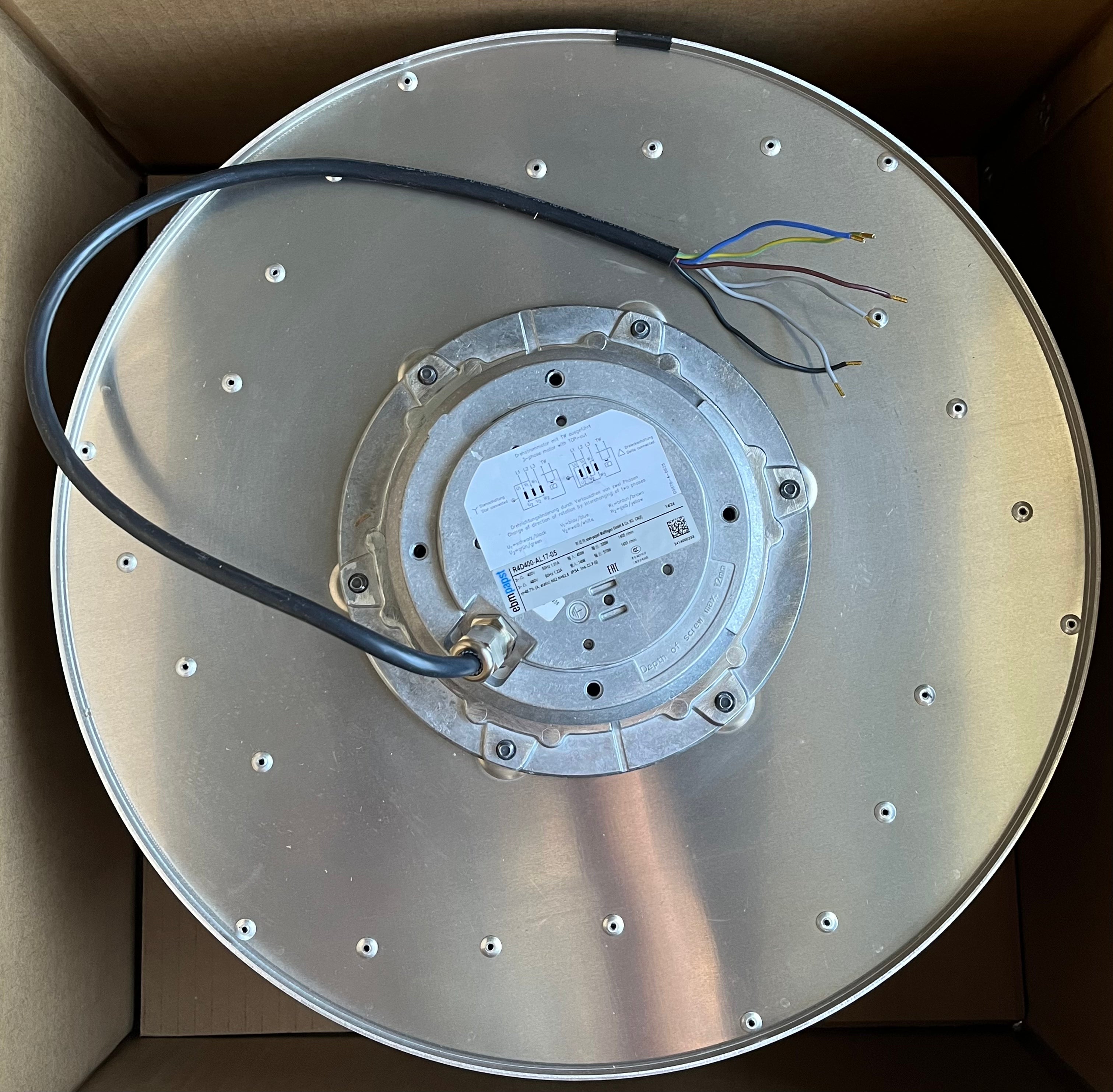 front view of R4D400-AL17-05 EbmPapst Centrifugal Fan