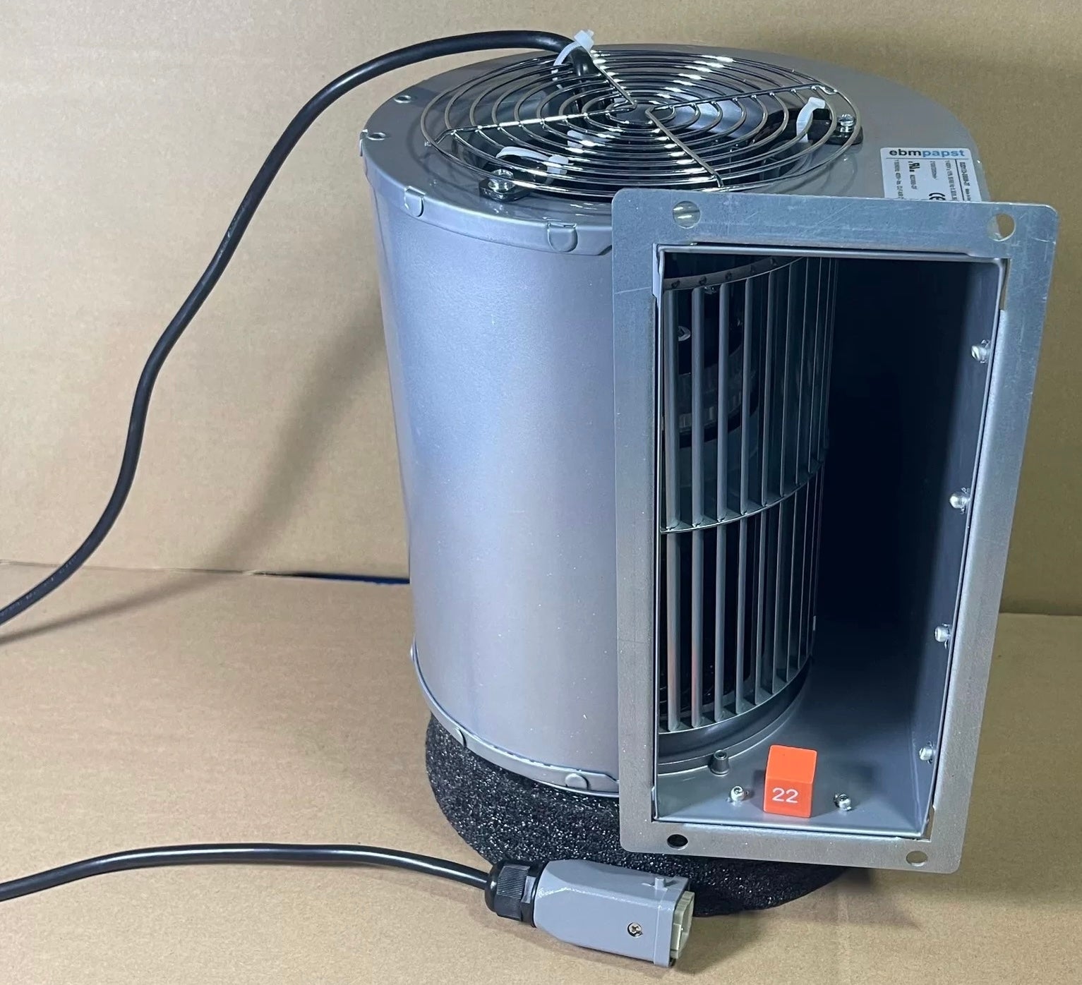 top view of Ebmpapst D2D133-DB08-27 Centrifugal fan